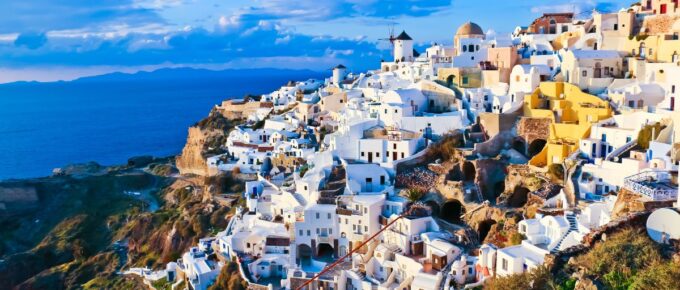 Panoramic view of Oia village in Santorini, Greece.